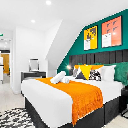 ברמינגהאם Luxury 3 Bedroom Apartment - Terrace - Near City Centre - Wifi - Smart Tv 1Mr מראה חיצוני תמונה