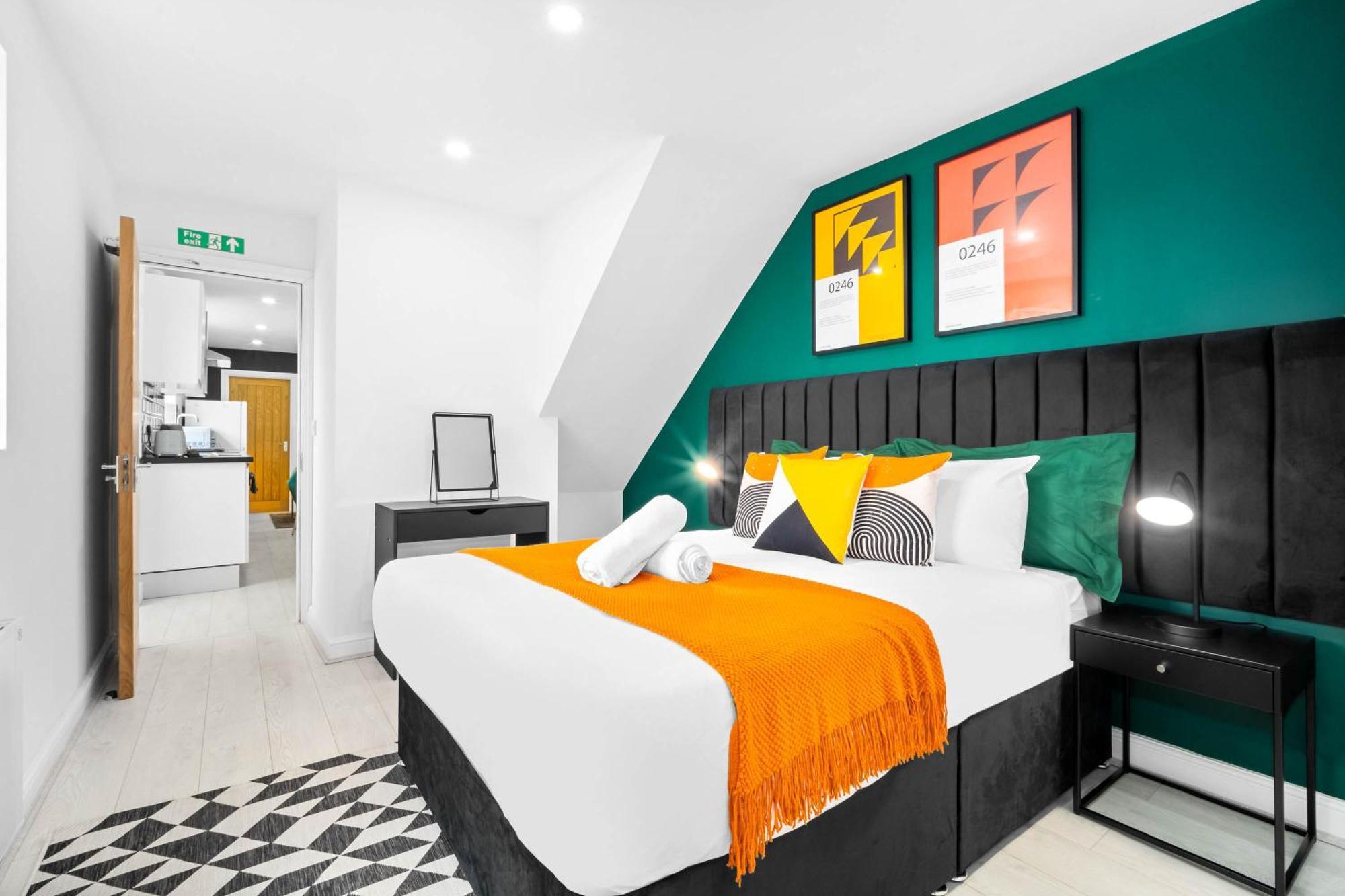 ברמינגהאם Luxury 3 Bedroom Apartment - Terrace - Near City Centre - Wifi - Smart Tv 1Mr מראה חיצוני תמונה
