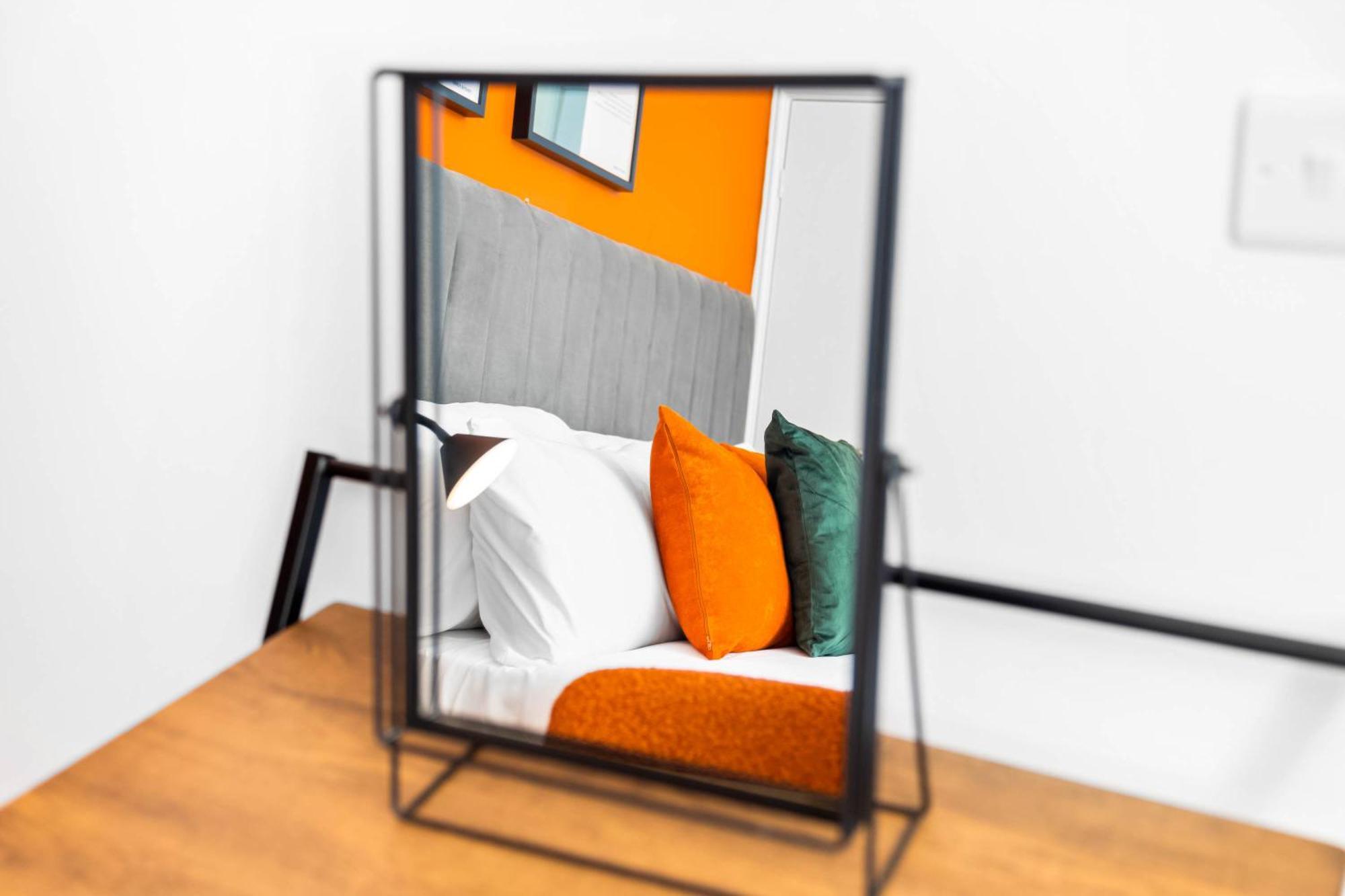 ברמינגהאם Luxury 3 Bedroom Apartment - Terrace - Near City Centre - Wifi - Smart Tv 1Mr מראה חיצוני תמונה